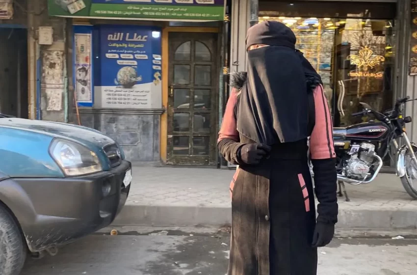  Terror y control: el impacto del fundamentalismo islámico sobre las mujeres en Siria